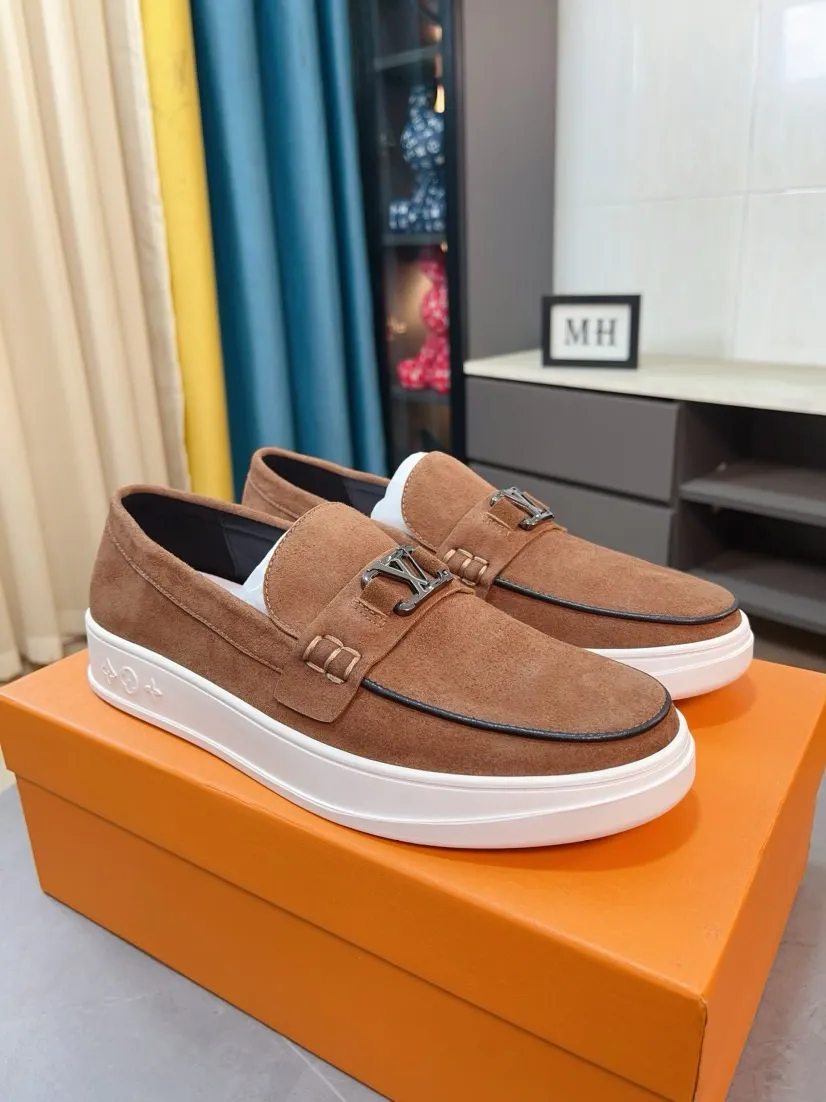 Men's shoes💰440🌹🌹[LV]🌹High-end brand of men's shoes: official website 1:1 latest masterpiece: the upper is made of Italian imported first-layer cowhide with special materials➕made of full genuine leather lining🔥, making walking more convenient and comfortable! Exclusive new style, stunning work [color]! Create a fashionable personality to set off your uniqueness! A must-have for trendy men! Classic🔥Number: 38-44